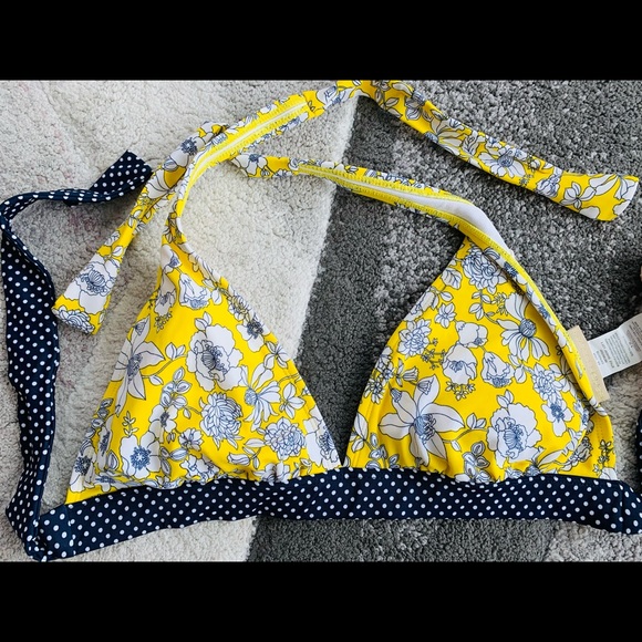Beach House 2 piece bikini - Picture 2 of 3